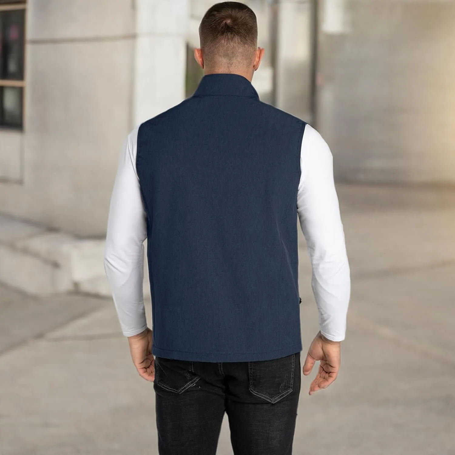 33,000ft Men's Lightweight Softshell Vest Outerwear Zip Up Fleece Lined Windproof Sleeveless Jacket for Golf Running Hiking