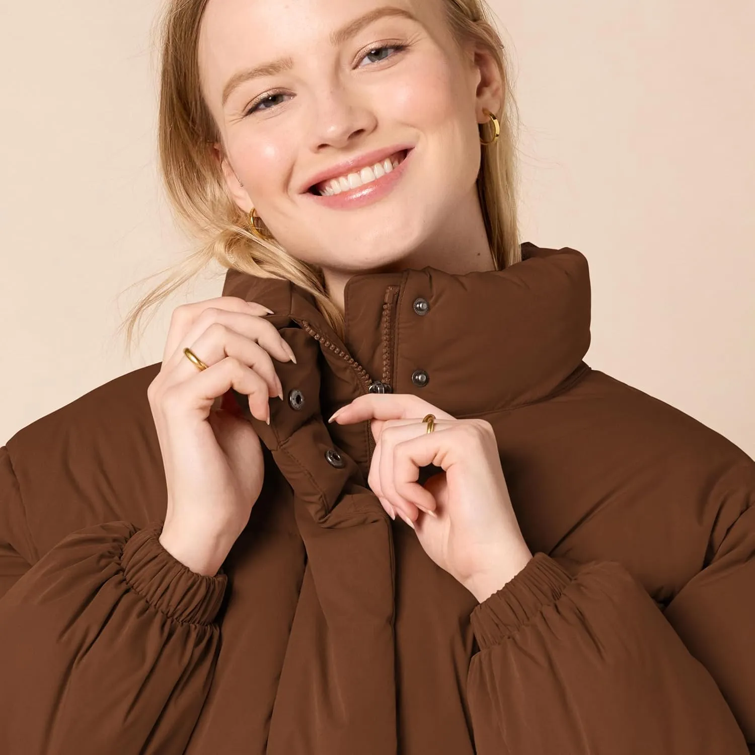 Amazon Essentials Women's Cropped Full-Zip Puffer Jacket (Quilted Matte or Sherpa Fleece)