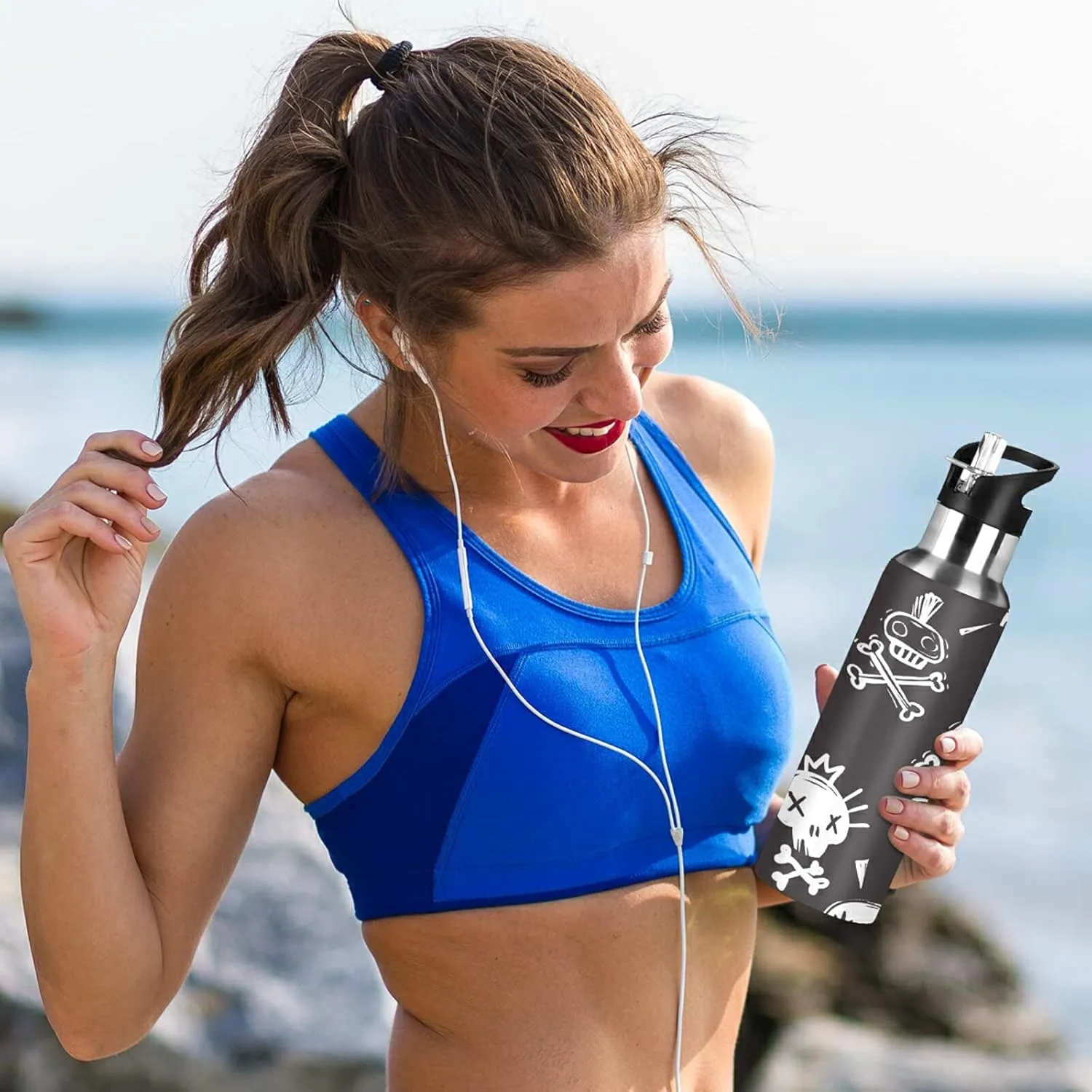 ATTX Funny Rock Punk Skulls Water Bottle with Straw, 22OZ Sports Water Bottle BPA Free Stainless Steel Water Jugs for Gym,Working, Outdoor