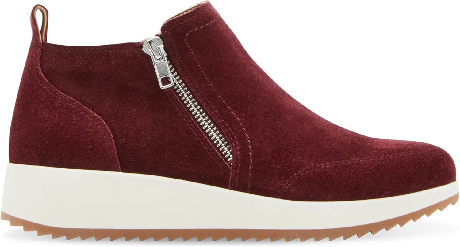 Blondo Women's Ellorie Sneaker