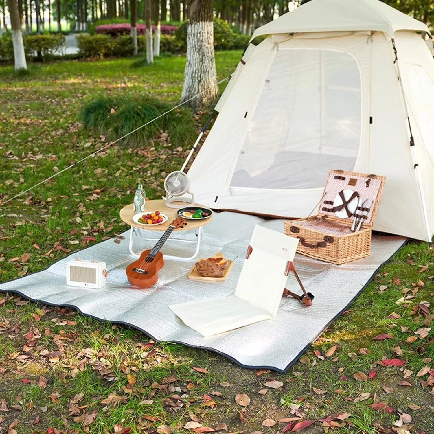 Camping Mat, Foam Sleeping Mat for Camping, Foldable Aluminium Foil Insulation Mat, Reflective Mat, Tent Mat, Ground Mat for Traveling and Outdoor Activities