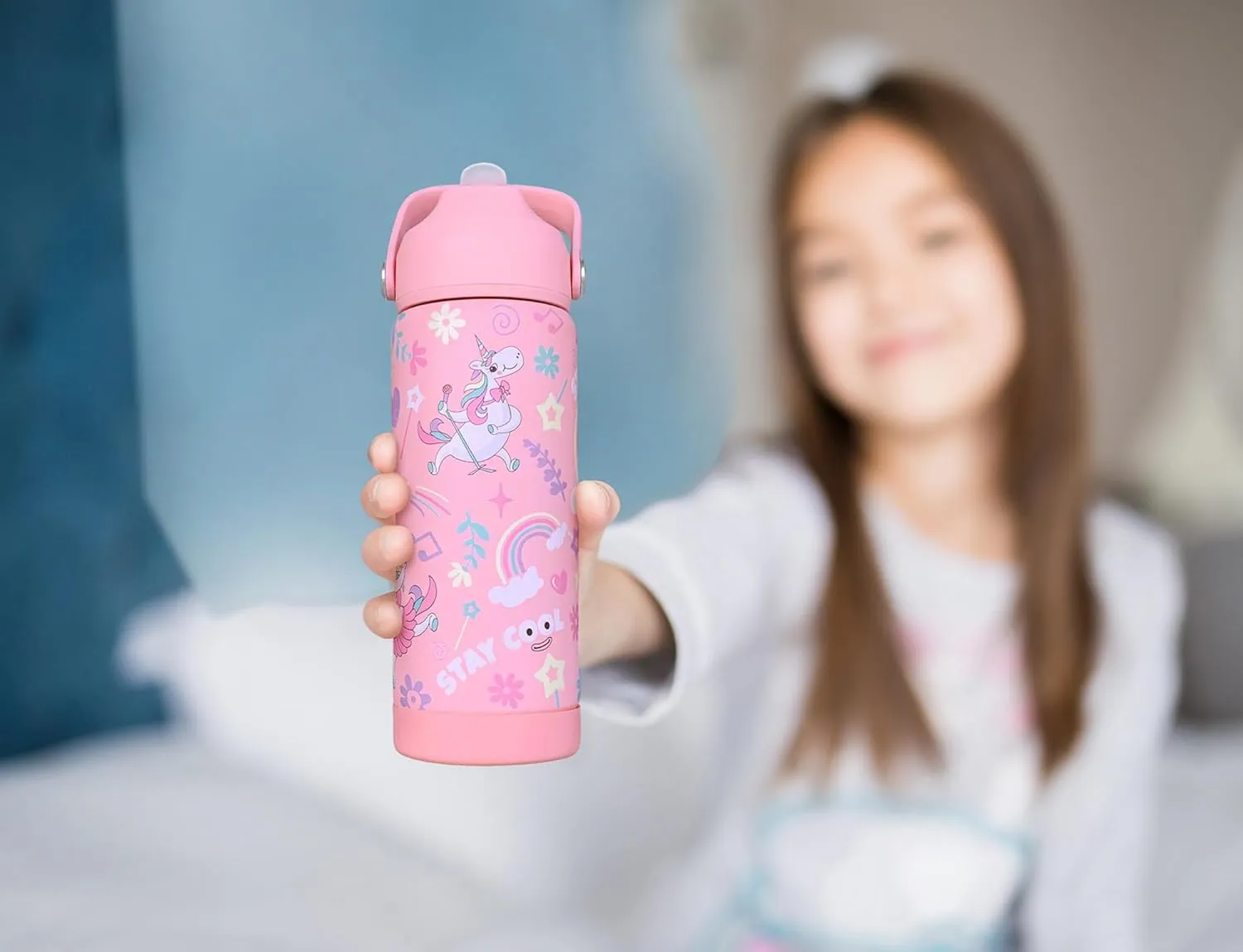 DLOCCOLD 18oz Kids Insulated Water Bottle with Leak Proof Straw Lid, Double Wall Vacuum Stainless Steel Water Bottle with Silicone Boot, Reusable Tumbler for Travel, Boys, Girls