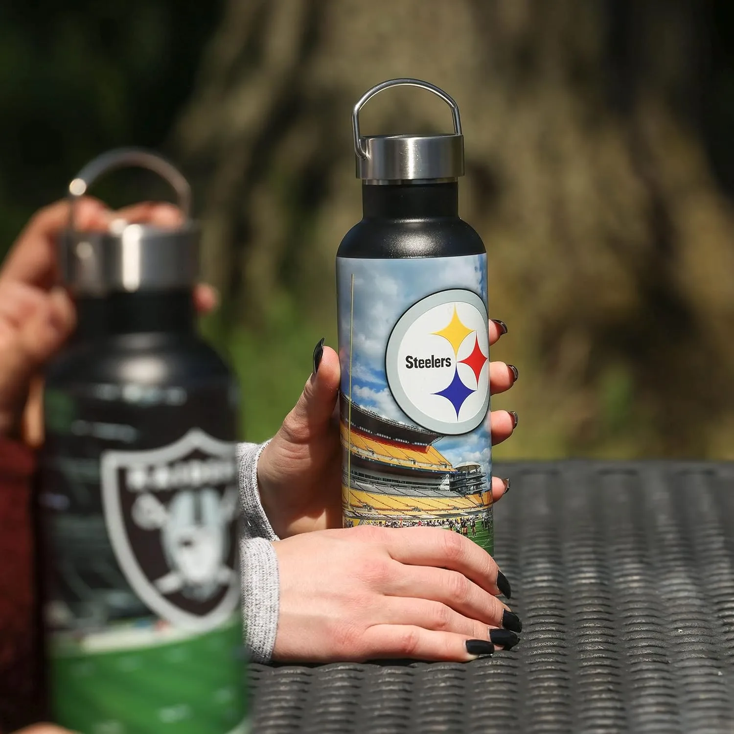 foco NFL unisex-adult NFL Team Logo 25oz Insulated Stainless Steel Travel Home Field Hydration Bottle