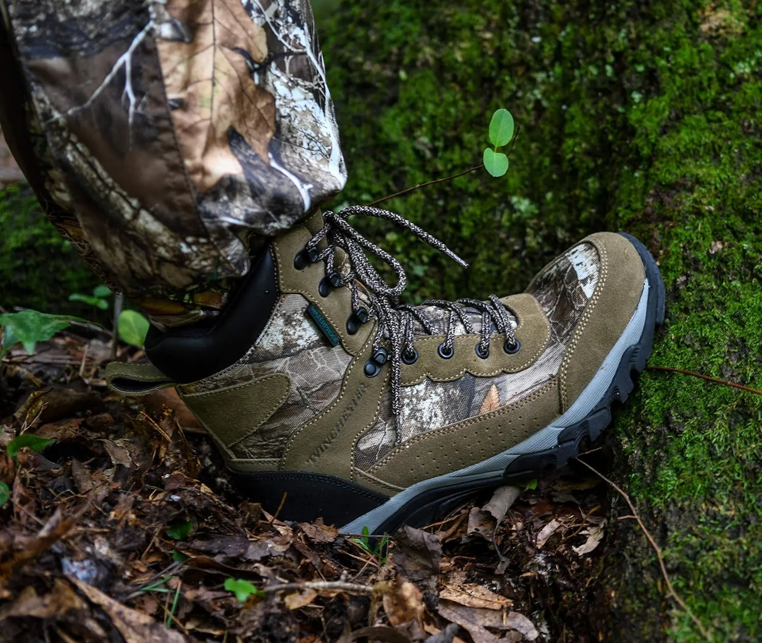 FROGG TOGGS boy's Winchester Bobbcat Waterproof Camo Hunting Boot Hiking
