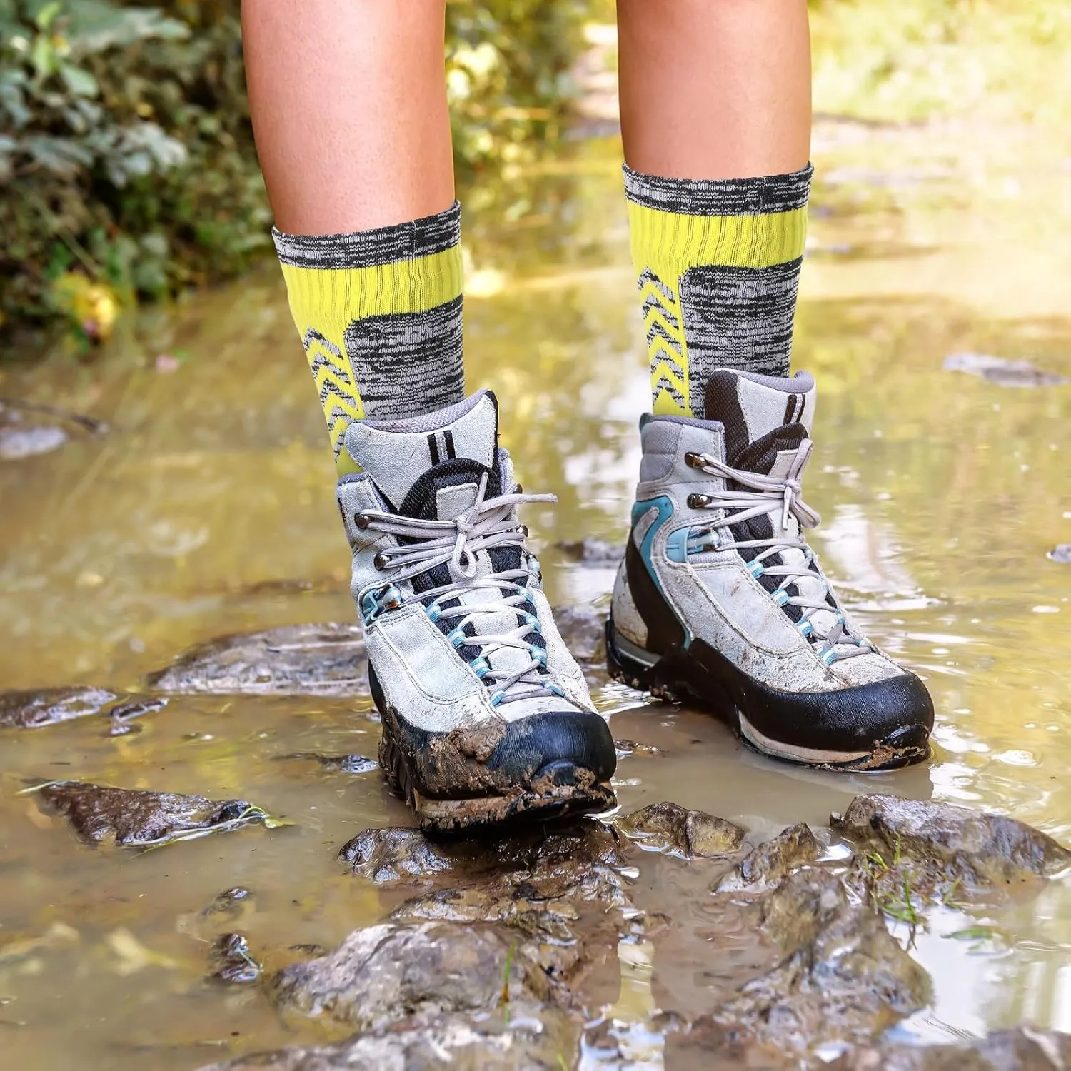 Jeyiour 2 Pairs Waterproof Socks Unisex Waterproof Breathable Outdoor Skiing Hiking Wading Fishing Socks for Men Women