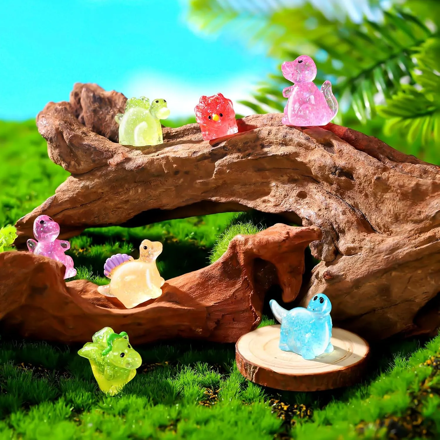 Poen 150 Pcs Glitter Mini Dinosaur Figures Resin Tiny Small Dinosaur Toys Garden Realistic Miniature Figurines for Bag Cake Topper Birthday Party Favors