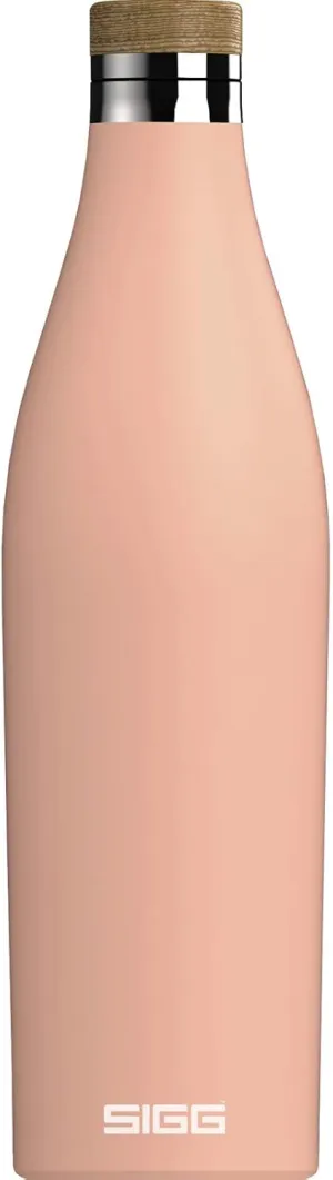 SIGG - Insulated Water Bottle - Meridian Shy Pink - Leakproof & Extra-Slim - BPA Free - Plastic Free - 18/8 Stainless Steel - Double Walled - Bamboo Screw Top - Pink - 24 Oz
