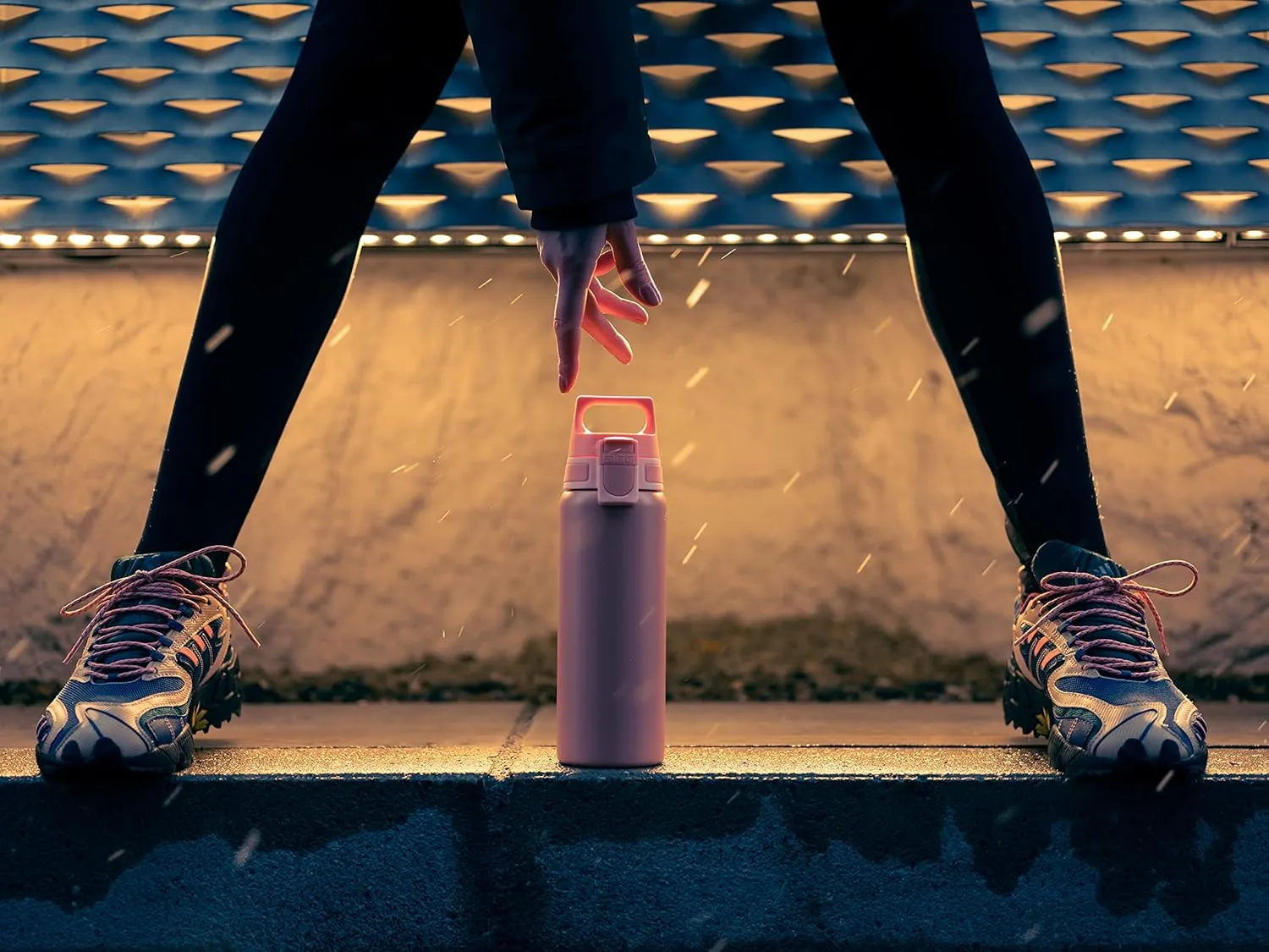 SIGG - Reusable Water Bottle - Shield ONE - Leakproof - Recyclable - BPA Free - Shy Pink - 34 Oz