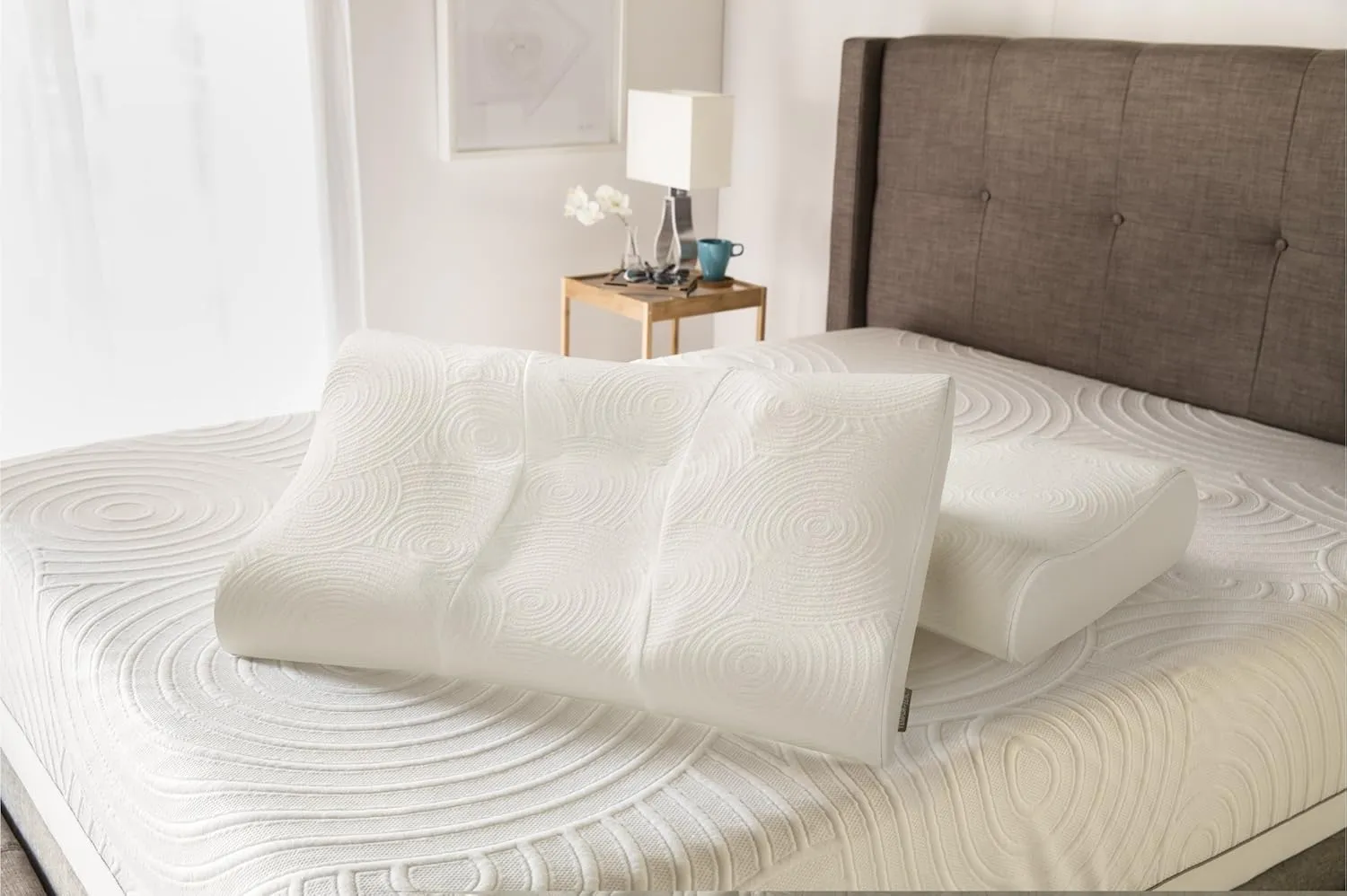 TEMPUR-Protect Contour Pillow Protector, Queen,Beige