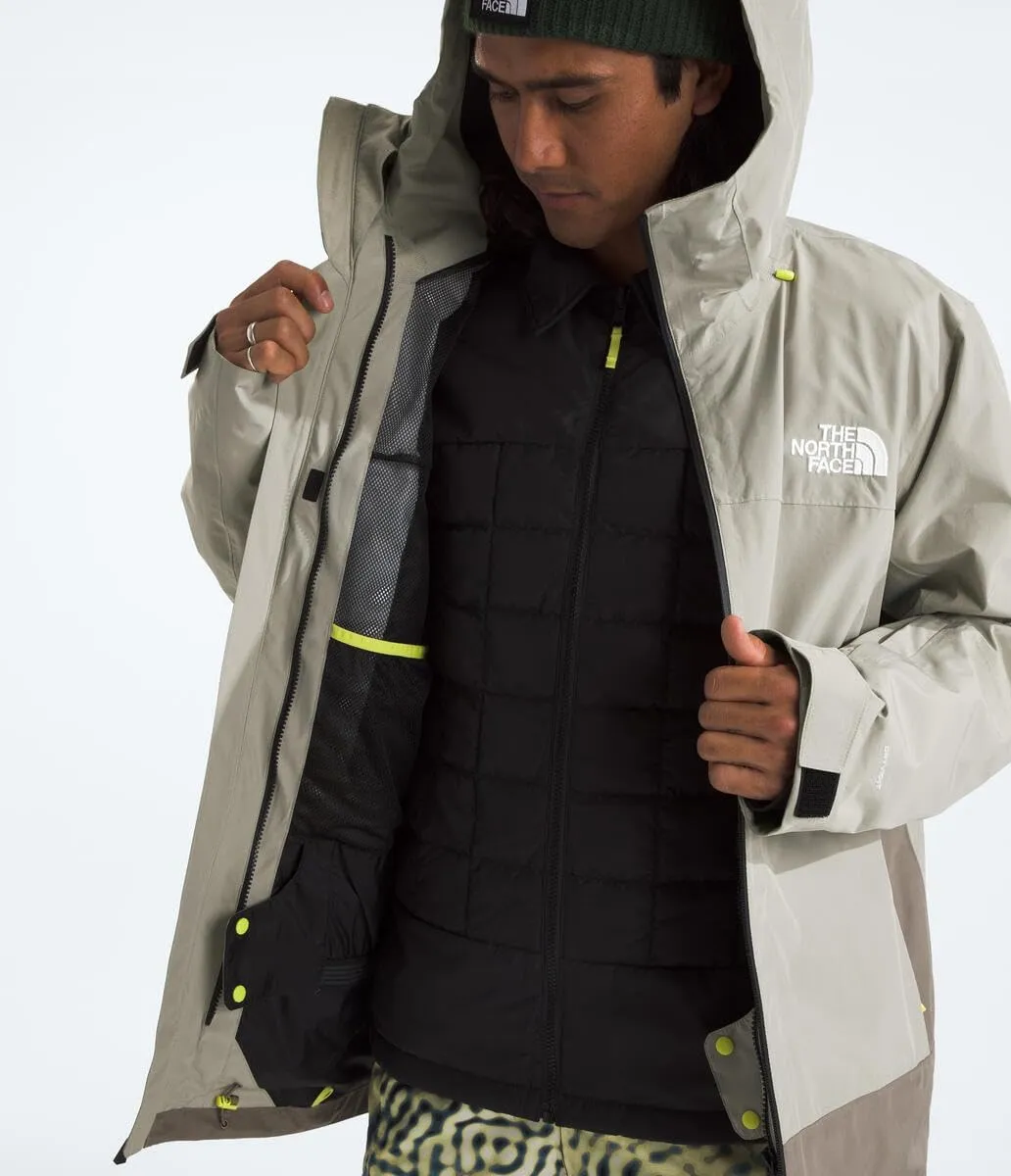 THE NORTH FACE Men’s ThermoBall Eco Snow Triclimate Waterproof Insulated Ski Jacket