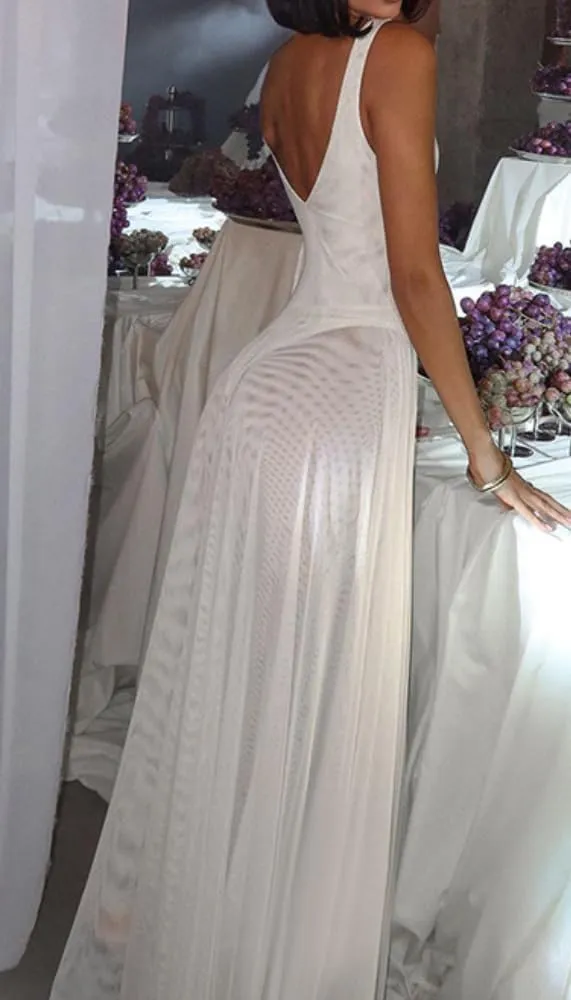 Women's Sexy Deep V-Neck Retro Sleeveless Solid Color Mesh A-line Dress Lace Cocktail Party Wedding Dress
